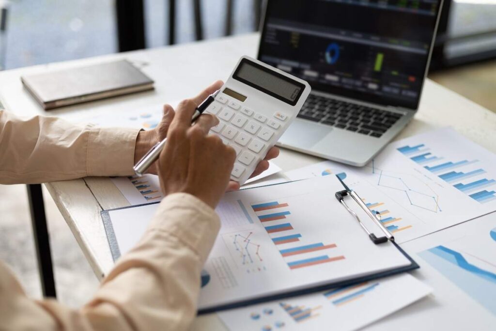 Sachbearbeiterin Steuern zert.one